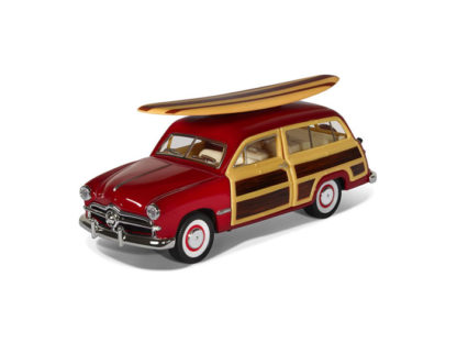Modellbil 1:40 Ford Woody Wagon Surf